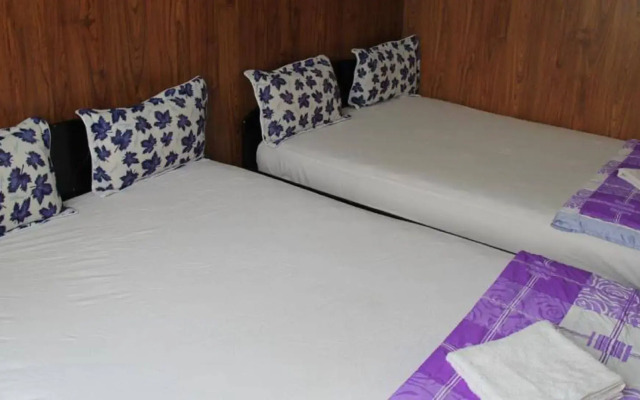 Yen Vy Hotel
