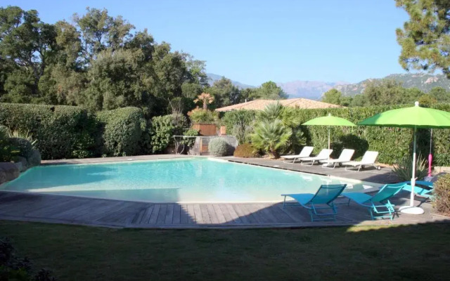 Villa de standing 14 personnes piscine plage 5min le paradis