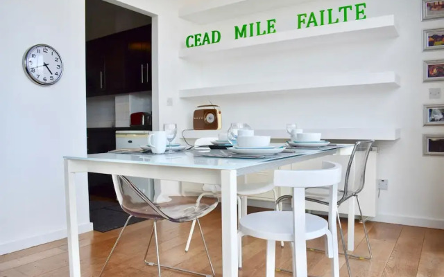 Central Dublin 1 Bedroom Apartment