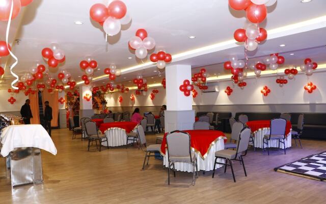 Hotel Grand Tashree