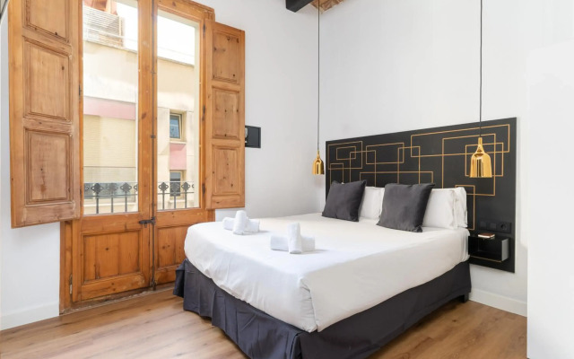 No 23 - The Streets Apartments