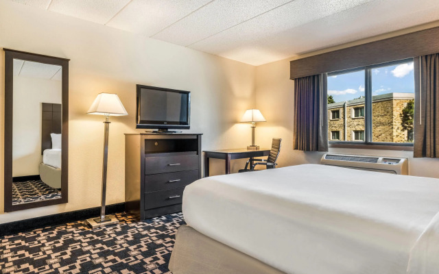 Baymont by Wyndham Bloomington MSP Airport