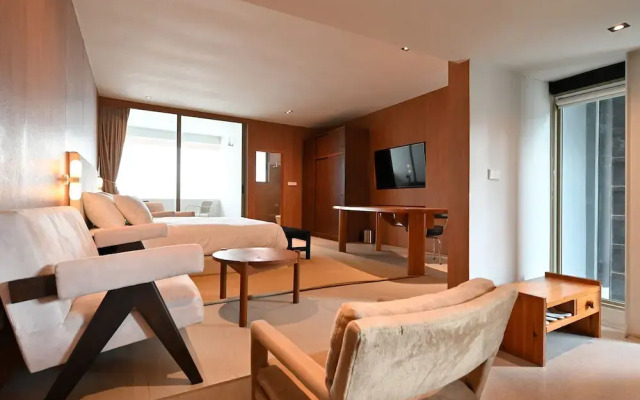 Roam at Balance Suites