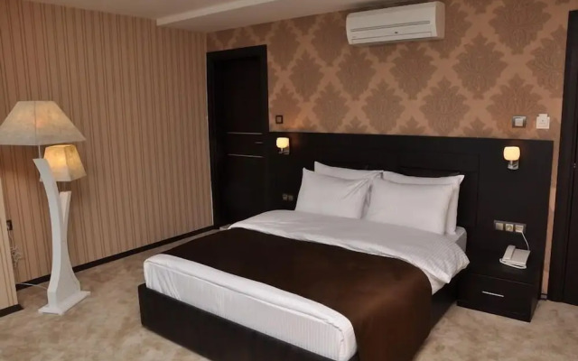 Grand Asos Hotel