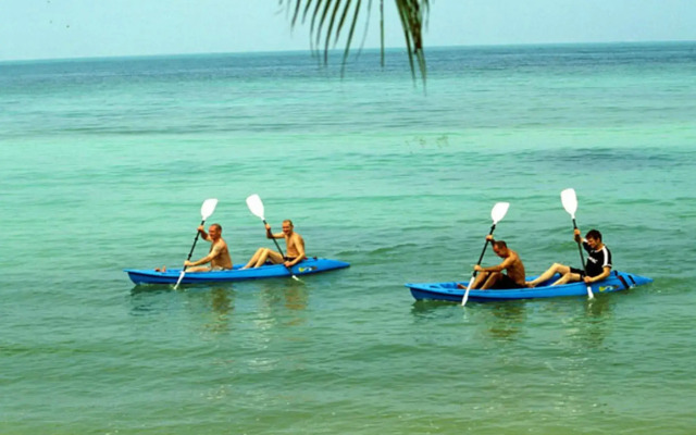 Salad Beach Resort