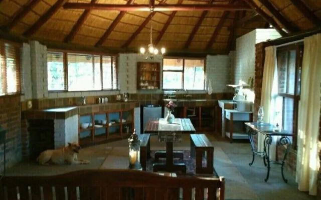 Thandile Country Lodge