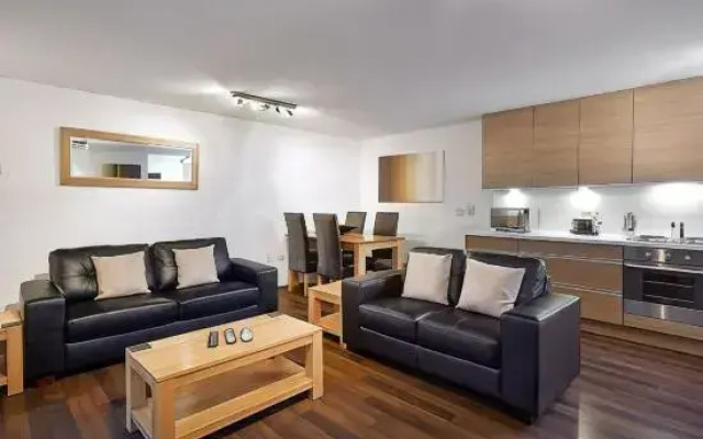 Viridian Apartments in Basingstoke Serviced Apartments - Skyline Plaza