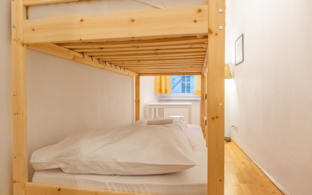 CoLiving 3BR shared Apt. Belvedere