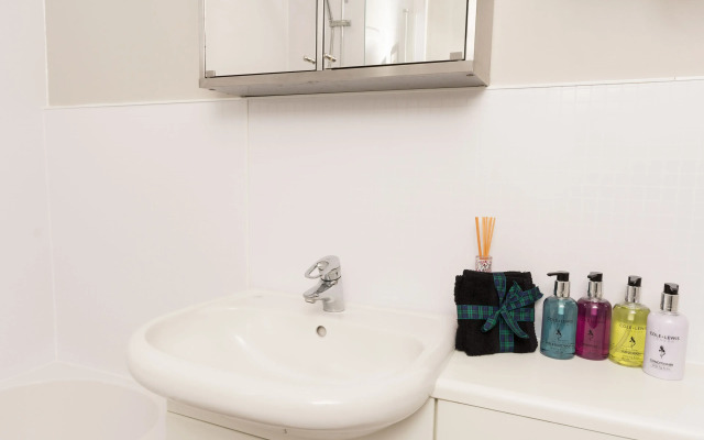 Luxury New Town 1 Bed Apartment