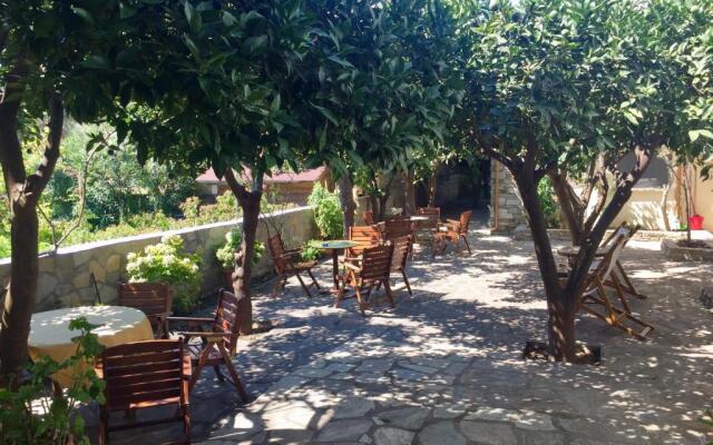 Mikro Βeach Ηotel