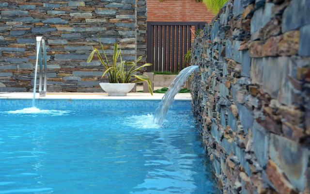 Neper Select Hotel
