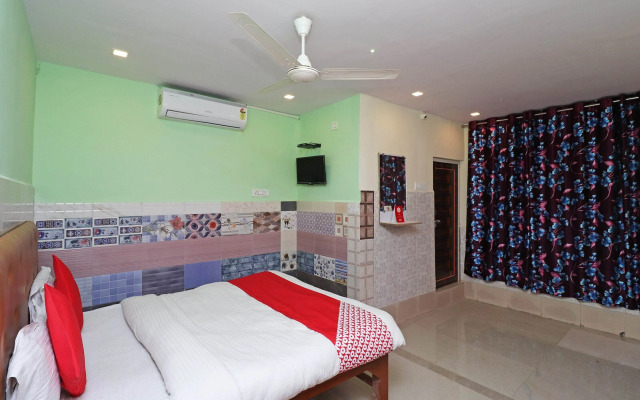 OYO 29430 Hotel Kunal