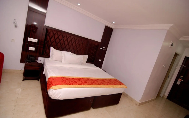 Starview Palace Hotel