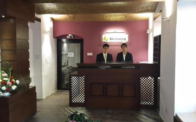 Hotel Heranya