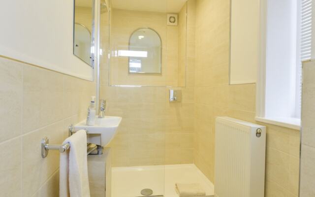 4 Coastguards Cottage