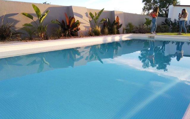 House With 7 Bedrooms in Estói, With Wonderful sea View, Shared Pool, Enclosed Garden - 18 km From the Beach