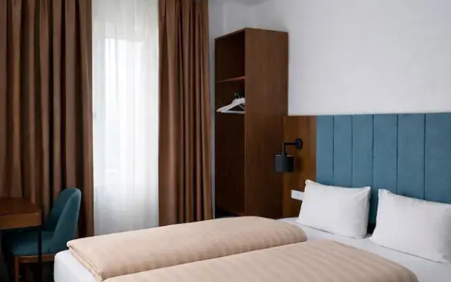 Lillys Hotel München-Unterschleißheim