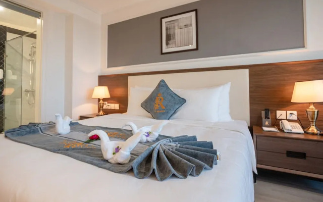 Rex Quang Binh Hotel