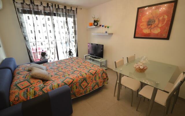 Modern deluxe two-bedroom apartment