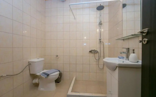 Grande Apartments II