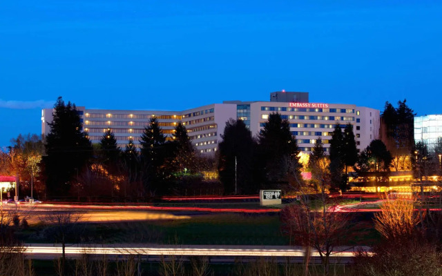 Embassy Suites by Hilton Portland Tigard
