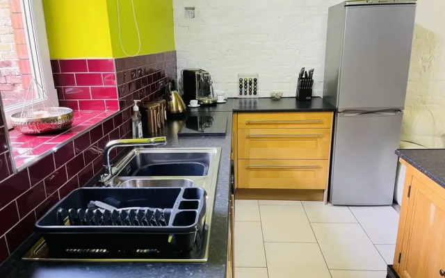 Captain Morgan Boutique 1-Bed Apartment