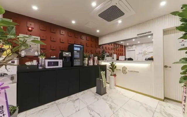 Hotel Carlton