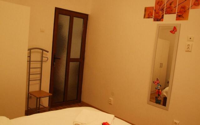 Iri's Downtown Apartment no. 1