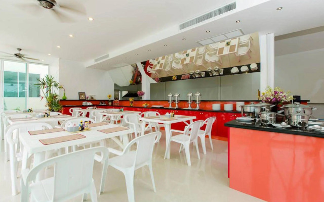 The Trend Kamala Hotel