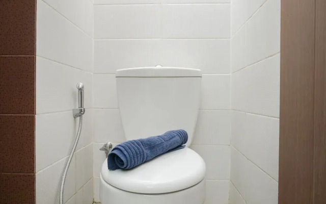 Pool View Studio Apartment at Puri Orchard