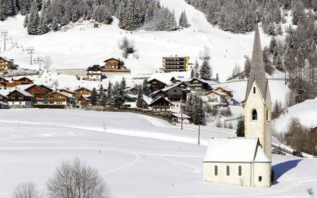 Apartment in Kals Near ski Resort