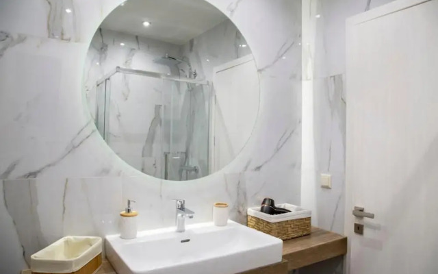 Deka luxury apartment