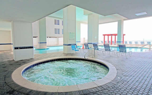 Majestic Beach Towers 2-2003