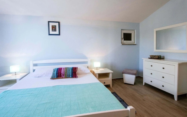 Modern Apartment in Starigrad Paklenica
