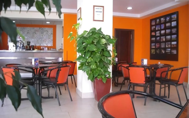 Hostal Villa