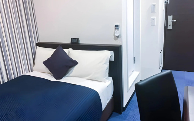 HOTEL LiVEMAX Yokkaichi-Ekimae