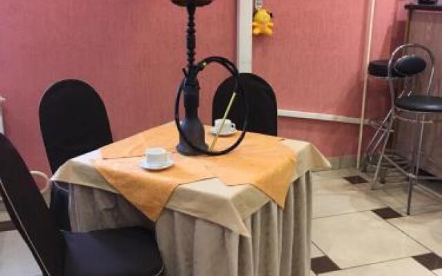 Gostinitsa Lushnikovskaya