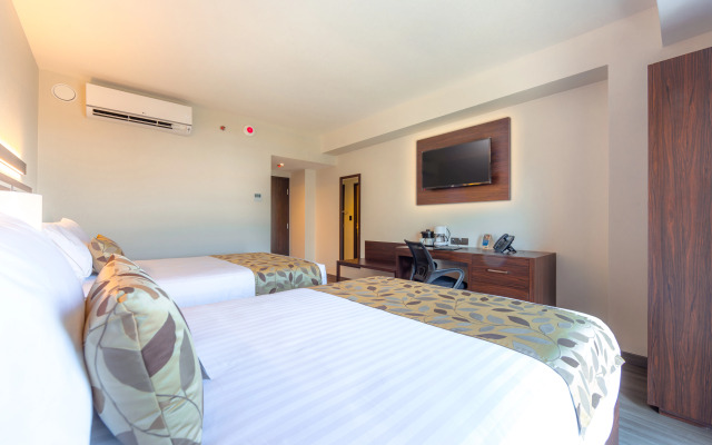 Sleep Inn Guadalajara Galerias