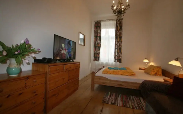Apartment No. 16B Svahová 14
