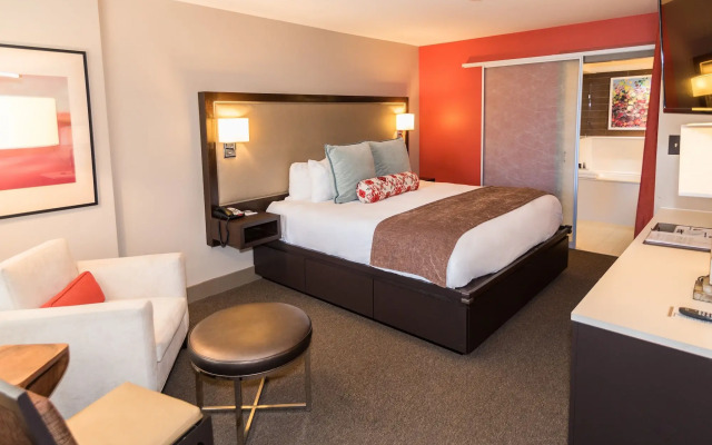 City Loft Hotel