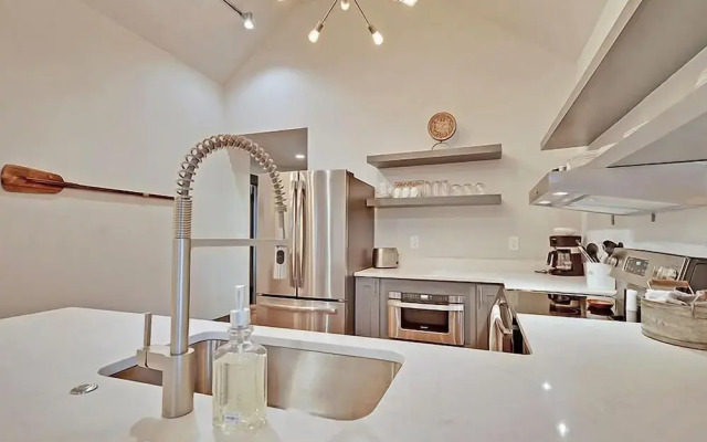 The Ashley Suite