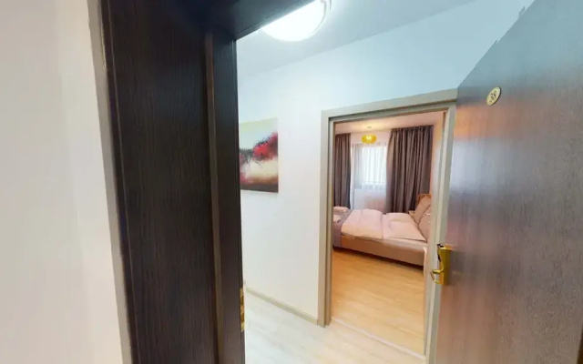 Le Blanc Aparthotel