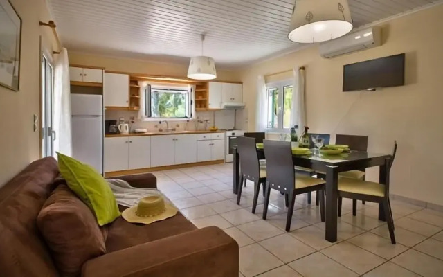 Nyktelia Holiday Villa