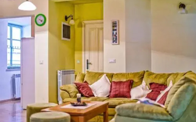 Apartment Bubani O-552