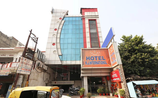 OYO 24232 Mj International