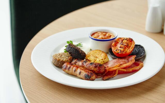 Holiday Inn Dublin Airport