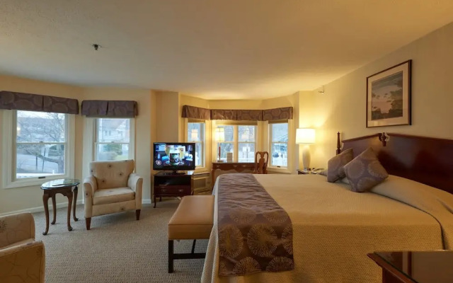 The Sparhawk Oceanfront Resort