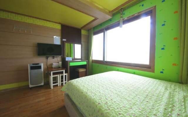 Jeju Syagaluibada Pension