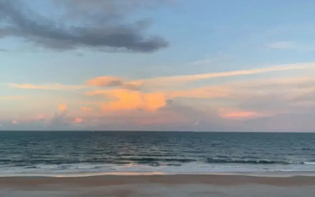 Oceanfront Blissful Sunrises Beach Gear BBQ