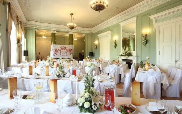 Hotel Mežotnes Palace